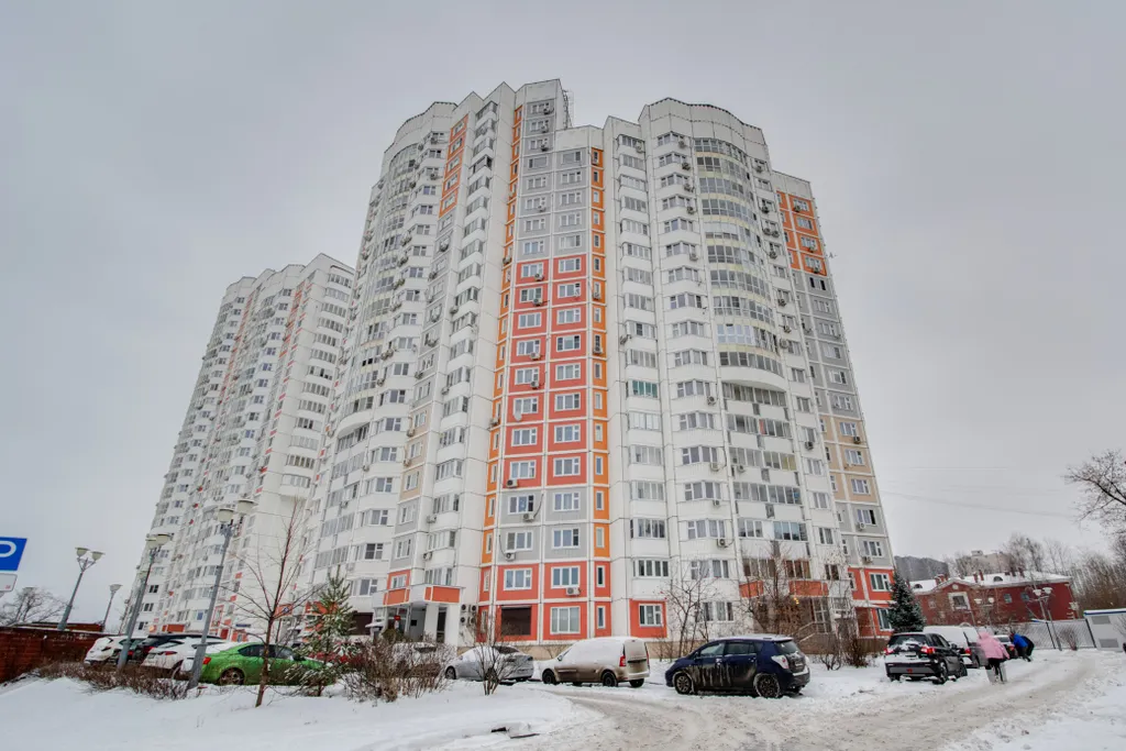 Квартира Квартира с панорамным балконом у метро Измайлово — Москва