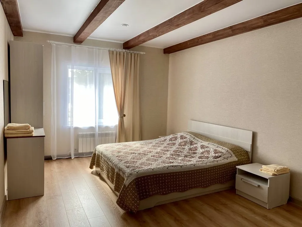 6-комнатный Дом