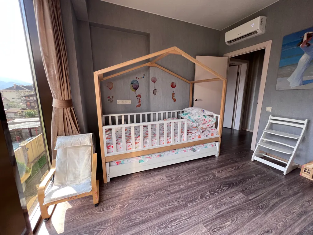 Квартира с видом на горы