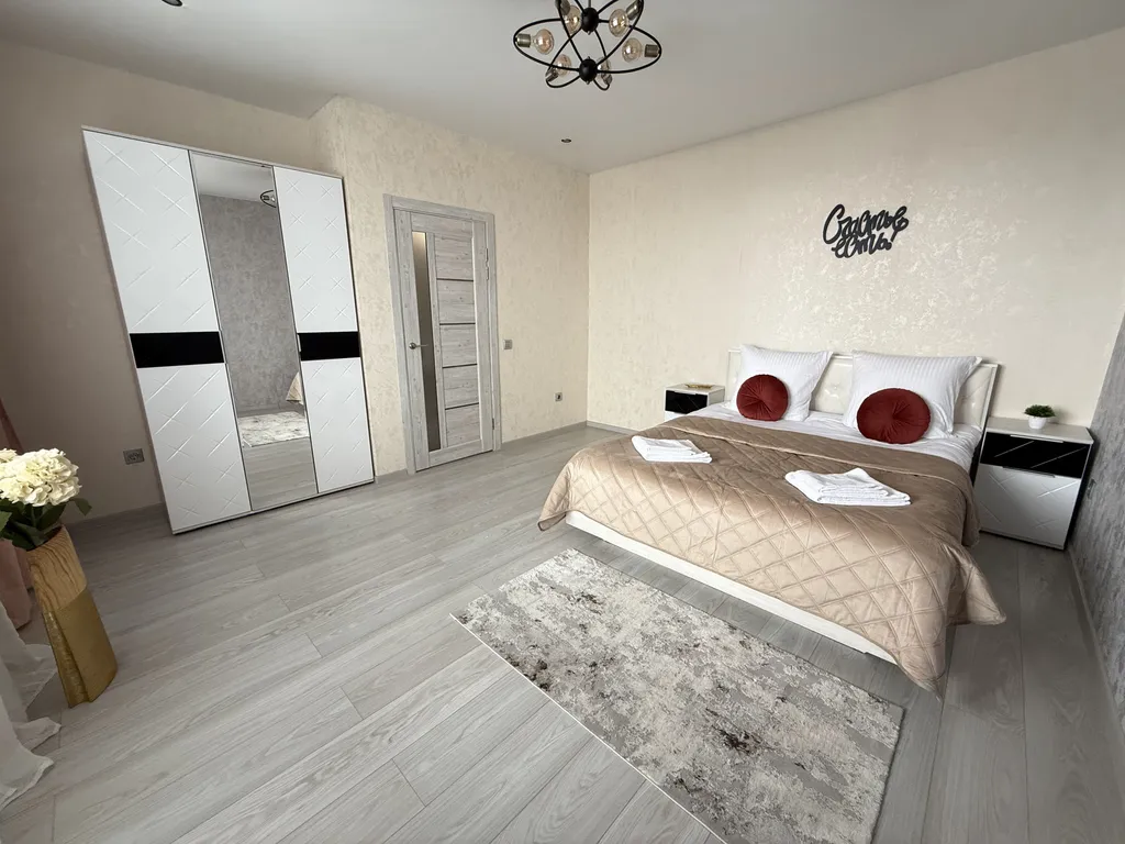 Апартаменты на Парижке