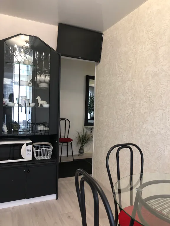 Трёхкомнатная квартира в центре Арбеково