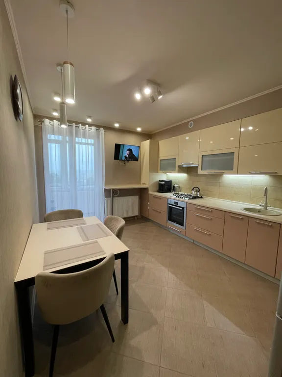 Уютная и просторная квартира в 5 минутах до моря