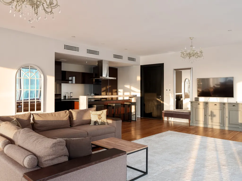 Oko Gudja 29 этаж 100 м2 панорамный вид на город шикарный закат