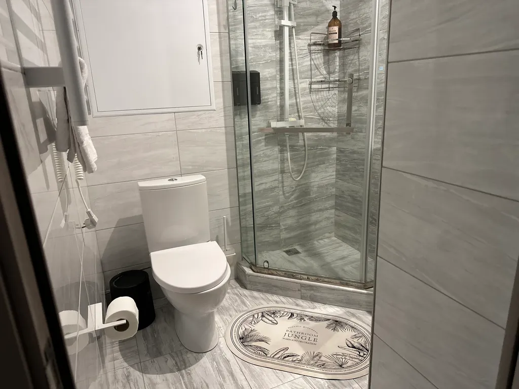 Студия в современном апарт-отель Таукель в самом центре Домбая