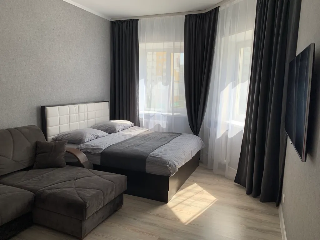 Квартира Однокомнатные апартаменты с удобствами — аренда посуточно в Нижневартовск