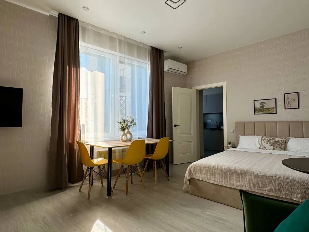 Светлая студия для четырёх гостей рядом с Термы Видное