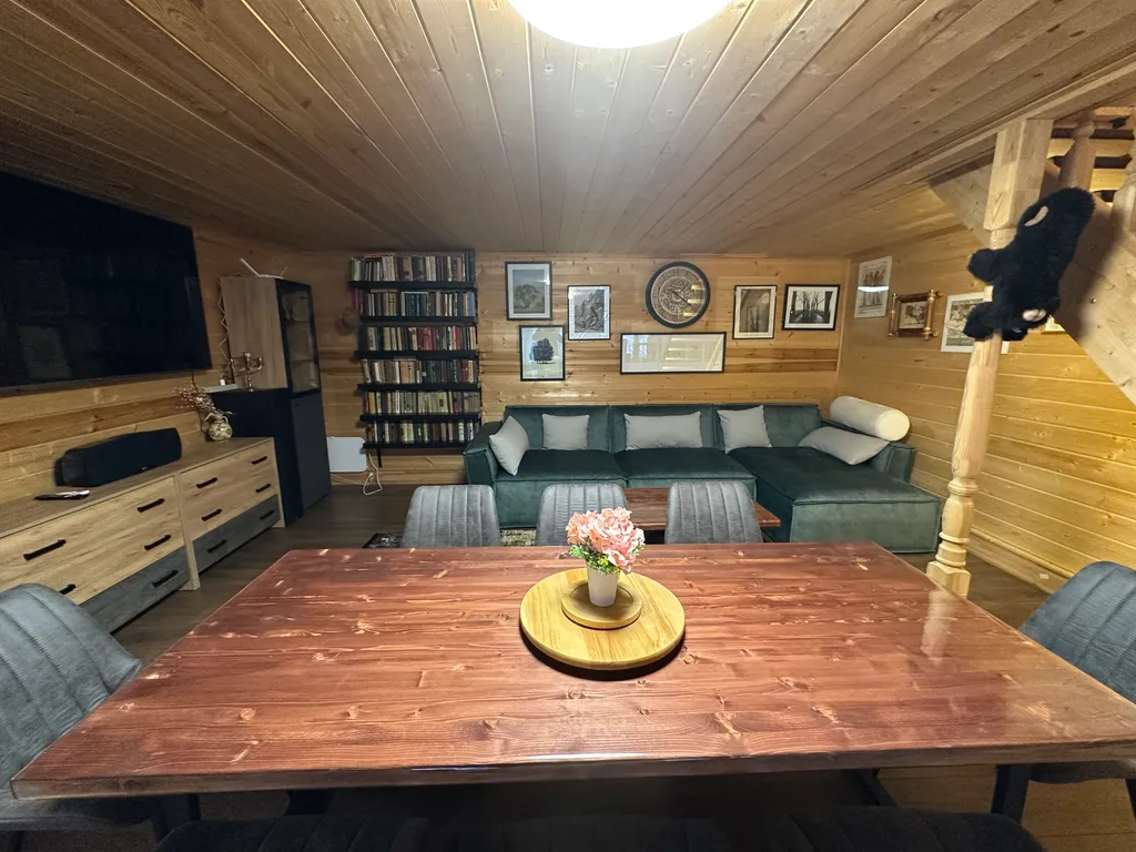 Дом с баней и чаном