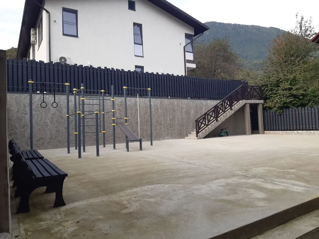 Квартира с отдельной спальней в центре