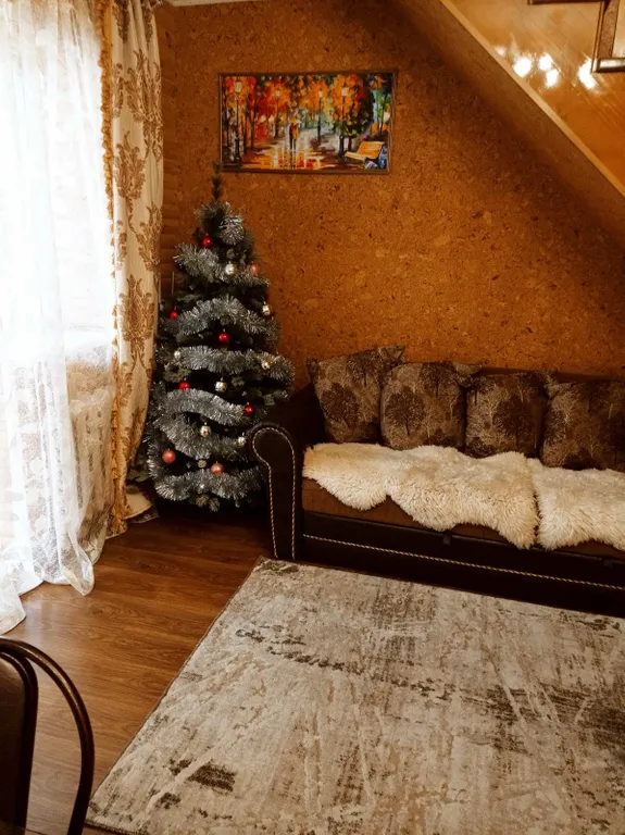 Двухэтажное бунгало на Банном