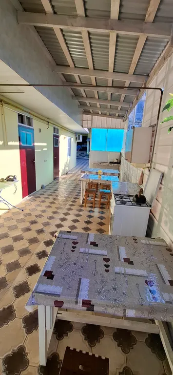 Коттедж Домик №3 трёхместный, недалеко от моря — Дербент