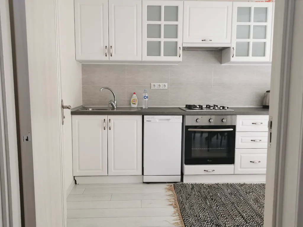 Квартира Квартира Lovely central 1BR apartment with a balcony — Кишинев