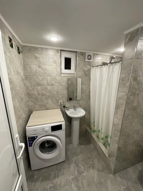 Коттедж 3-комнатный Дом — Сухум