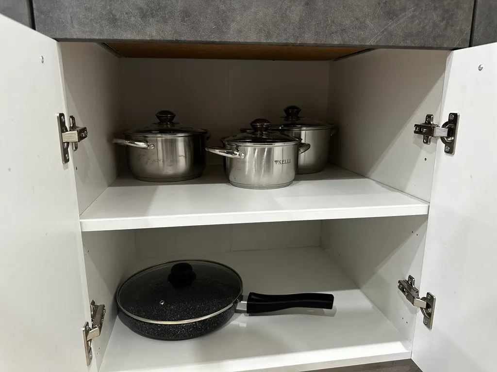 Свободные апартаменты у моря с бассейном