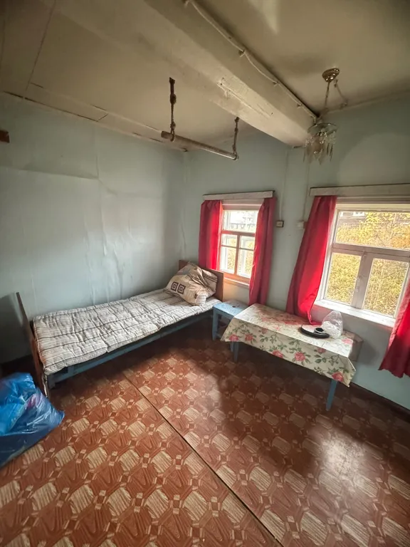 Дом на берегу озера