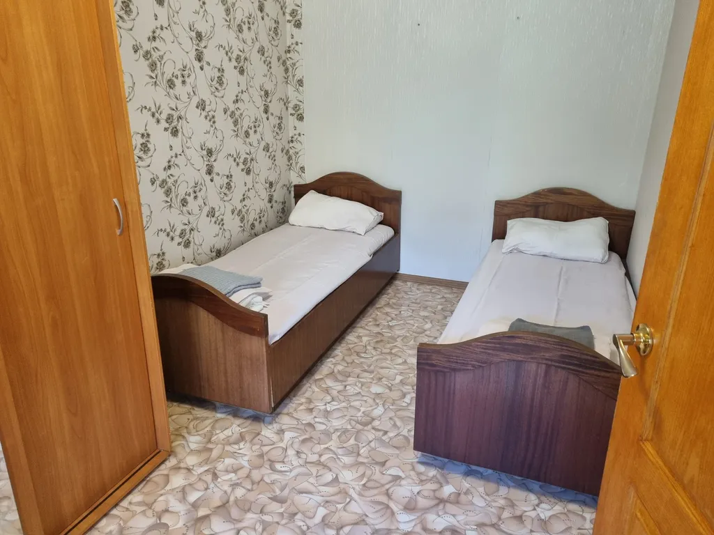 2-комнатная квартира Гагарина 2 линия 9