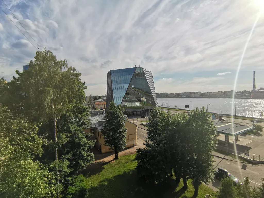 Квартира 3-комнатная квартира рядом с метро Новочеркасская — Санкт-Петербург