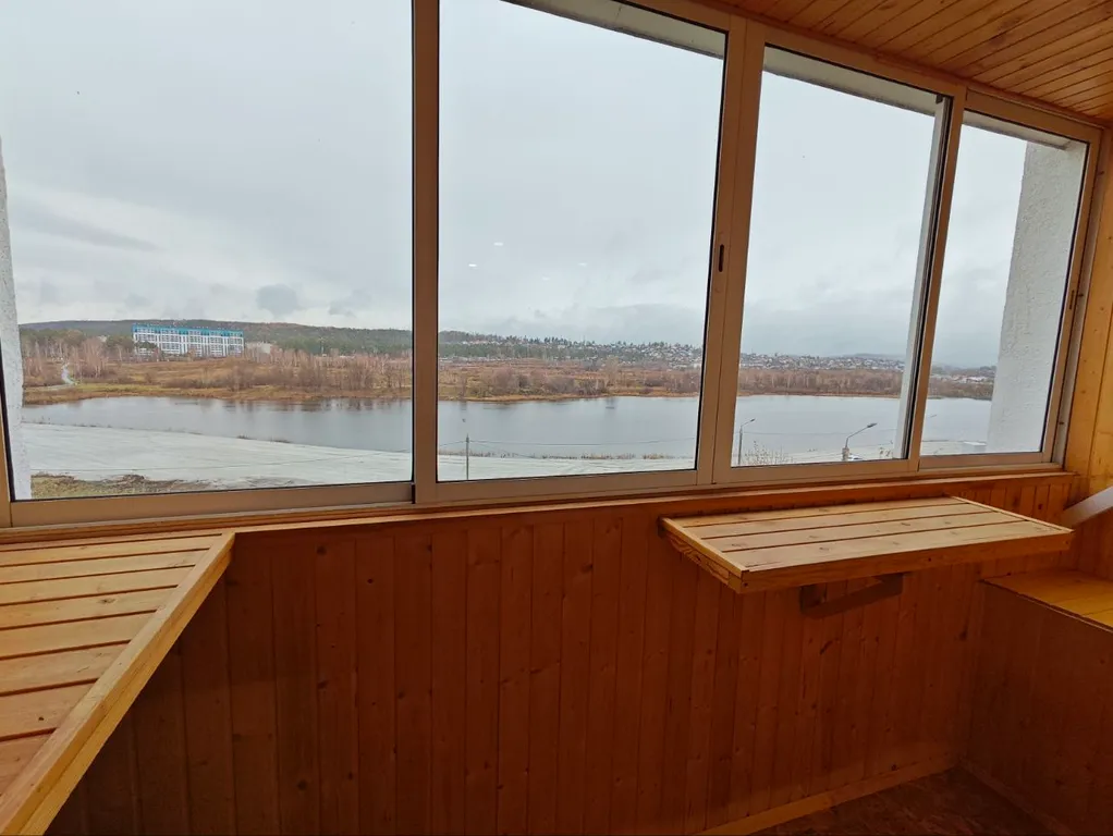 Отличная квартира у набережной