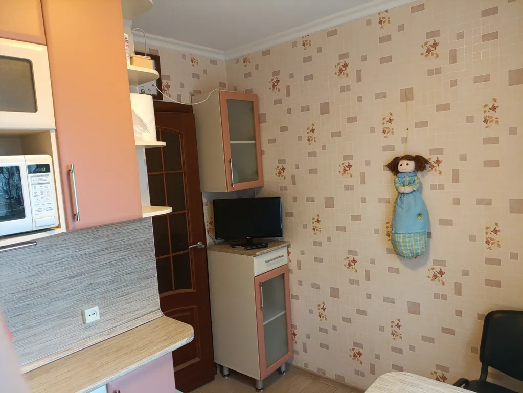 Квартира Уютная, просторная квартира в самом центре города — Тихвин