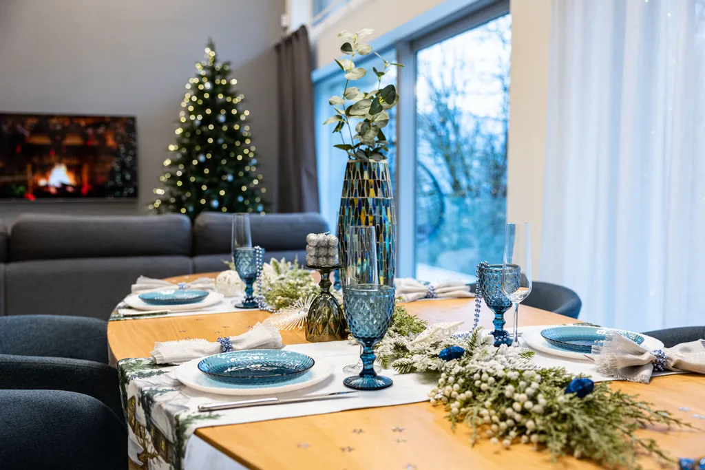 Квартира с 3 спальнями, камином с живым огнём и видом на горы