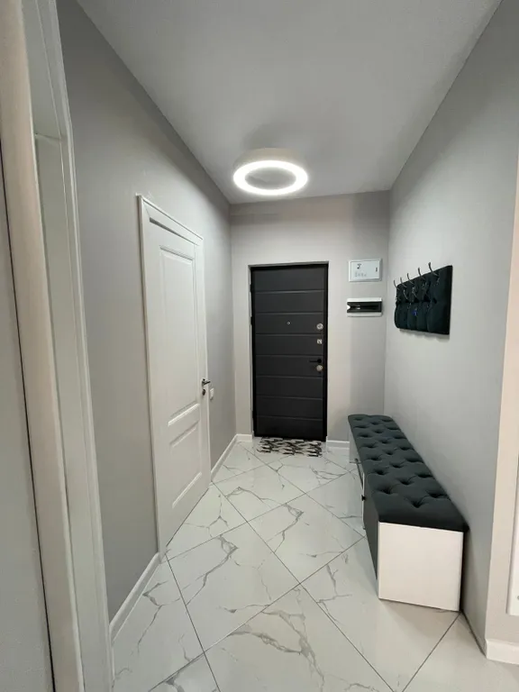 Квартира Светлая стильная квартира с 3 комнатами — Батуми