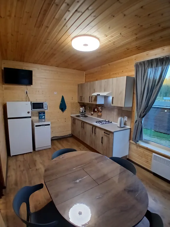 Дом у озера