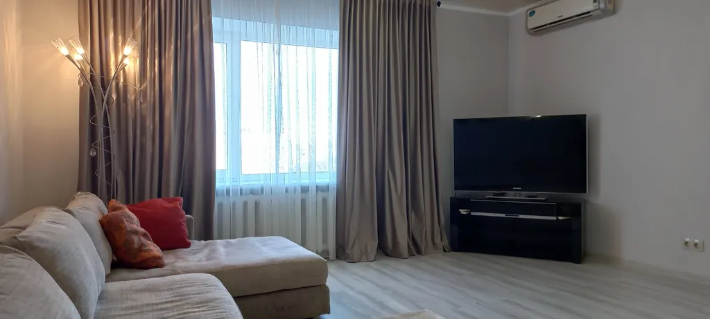 3-х комнатная квартира недалеко от набережной