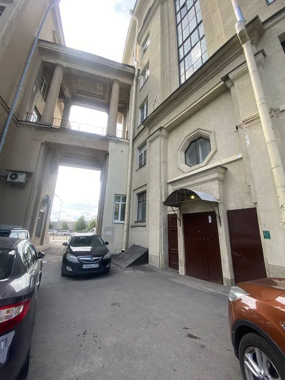 Квартира Уютная трёхкомнатная квартира с видом на Неву — Санкт-Петербург