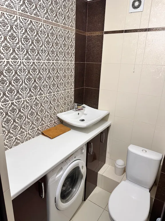 Двухкомнатная квартира в центре города октябрьский