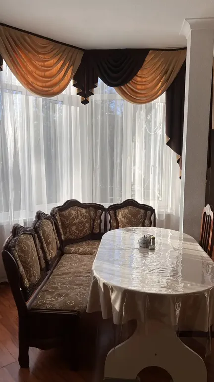 Квартира в центре города-курорта, парковая зона