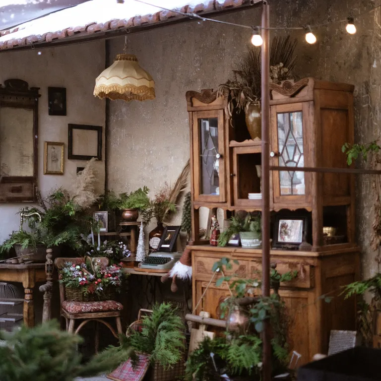 Коттедж Старинный дом с двориком в центре — аренда посуточно в Владикавказ