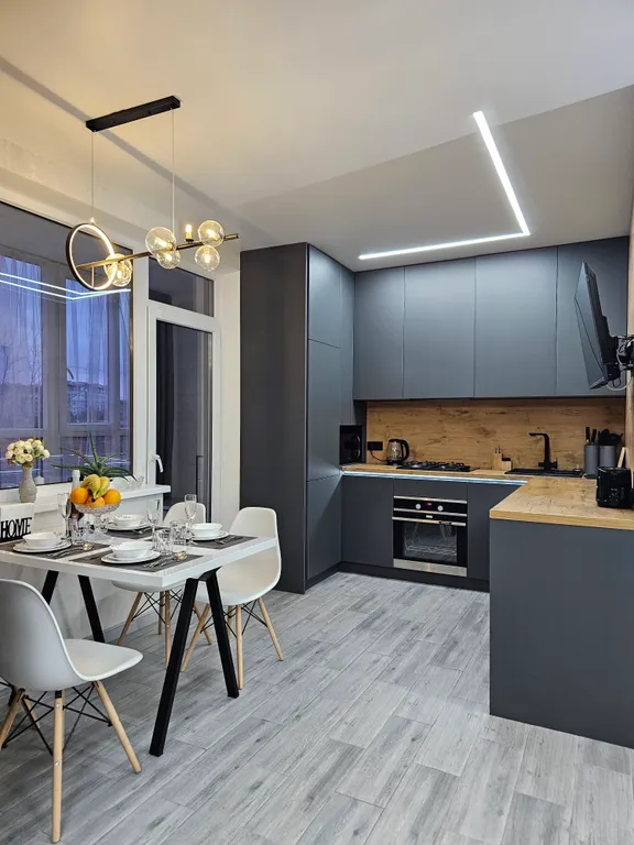 Стильная квартира на море с Хомлинами