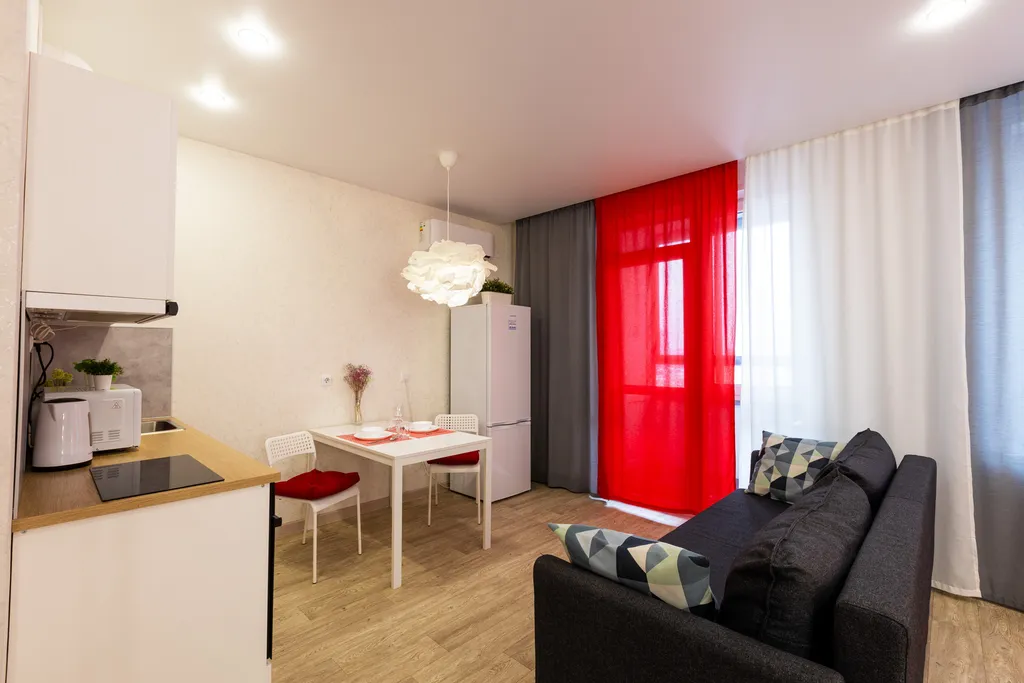 У нас уютно и гостеприимно, рядом с ТРЦ Планета, ждем вас