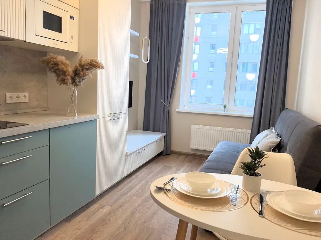 Однушка с большой кроватью и кухней-гостинной