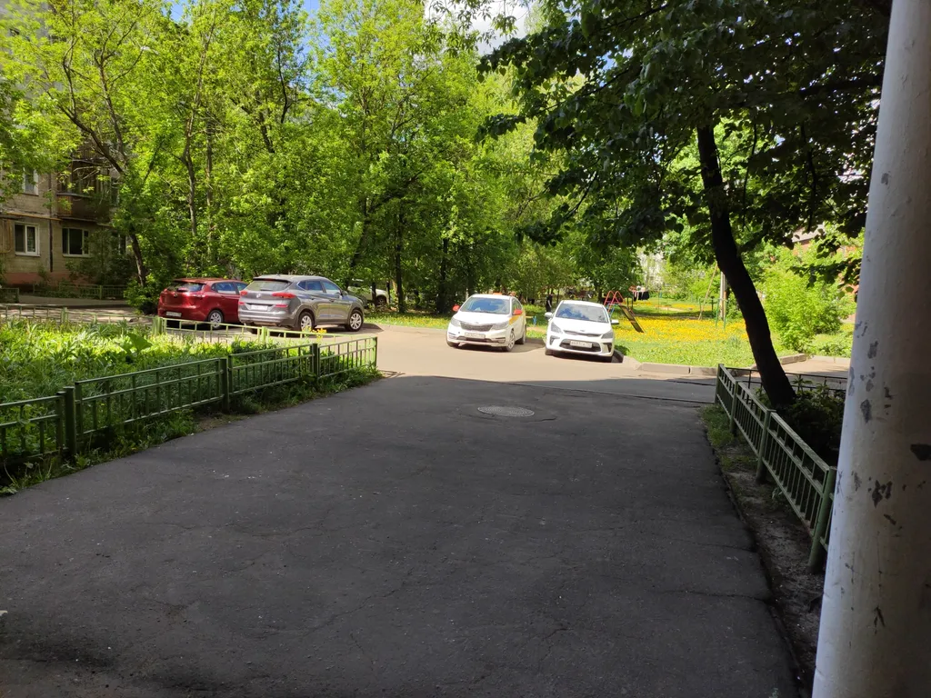 Просторная и тихая двухкомнатная квартира