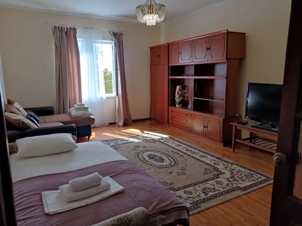 Квартира 2-комнатная Квартира — Сухум