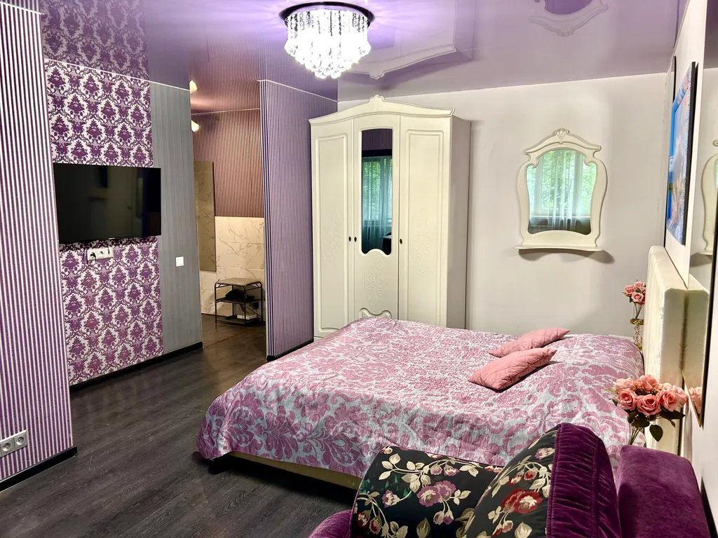 Квартира у Площади Якуба Коласа и Комаровского рынка