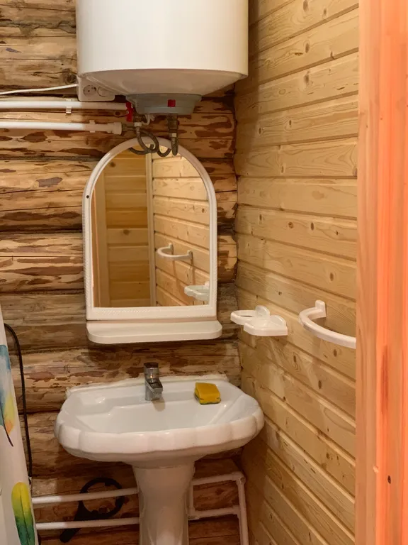 Дом на территории заповедника рядом  с озером Селигер можно с питомцем