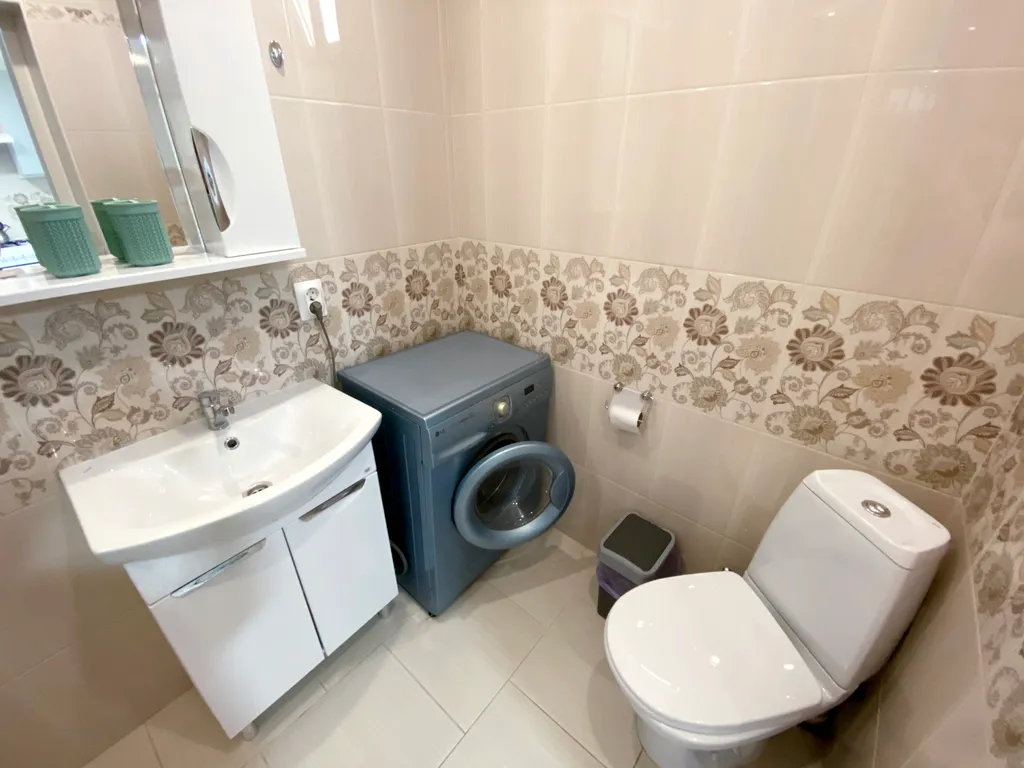 Коттедж Небольшой дом с двумя изолированными спальнями — Геленджик