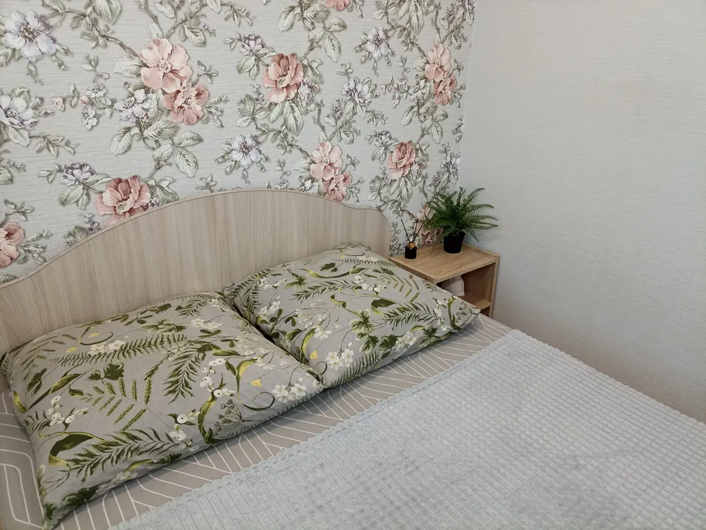 Двухкомнатная квартира на берегу реки