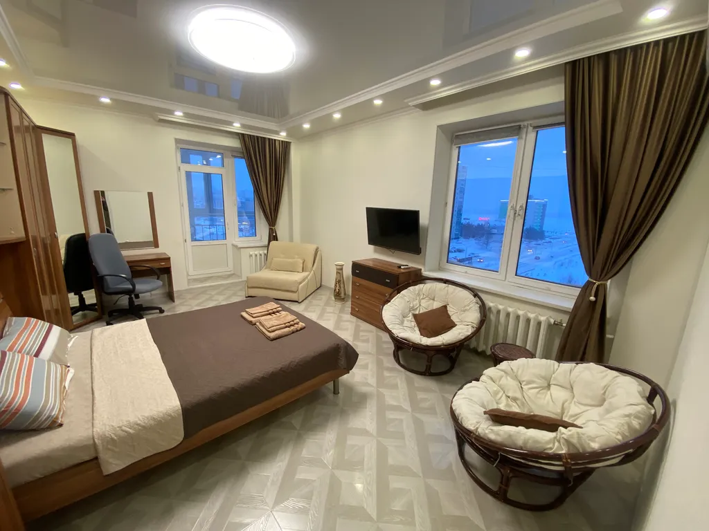 Квартира на набережной