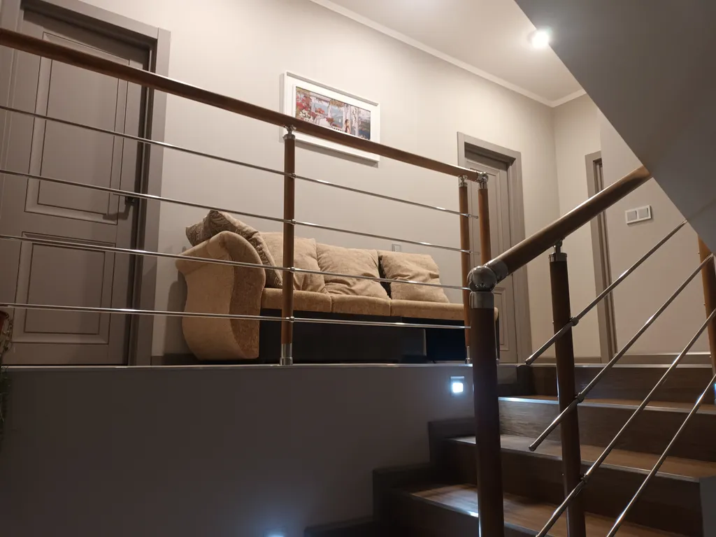 Дом с бассейном