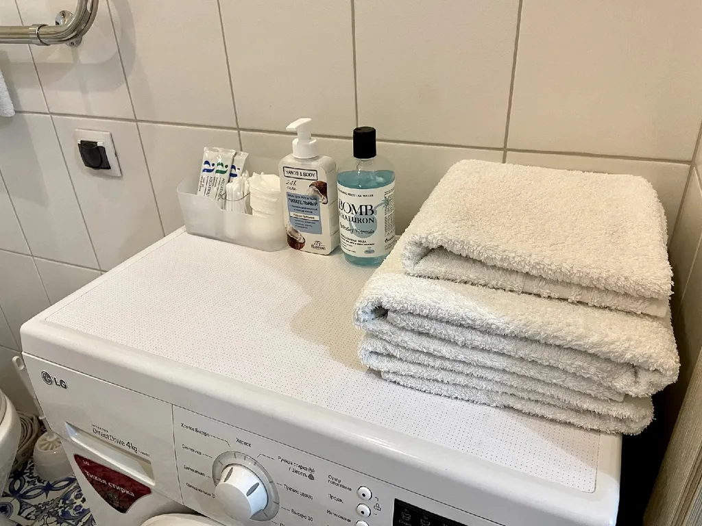 Квартира Хэппи Хаус Студия в стиле лофт в Кузьминках — Омск