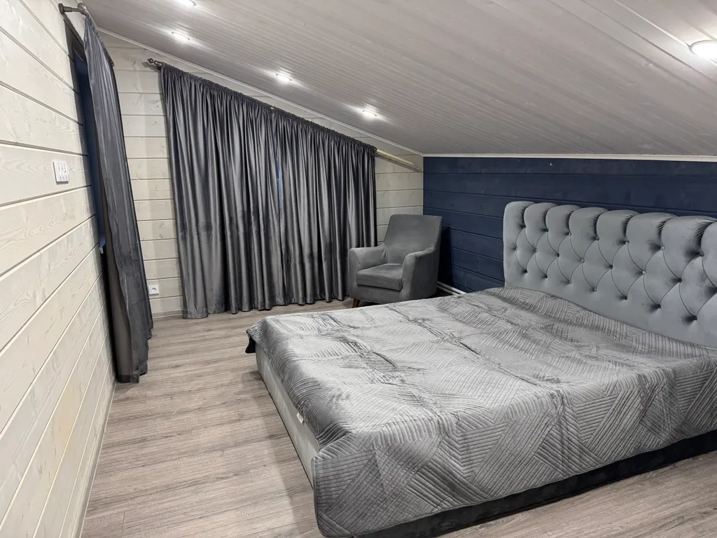 Новый коттедж с сауной и бассейном