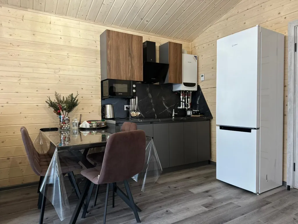 Коттедж Большой коттедж с видом на горы и лес — Архыз