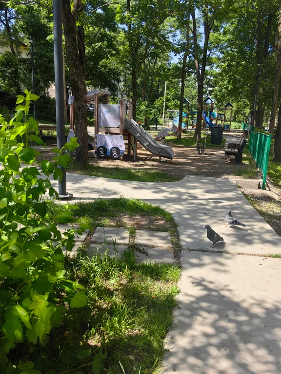 Солнечная квартира в удобном районе города