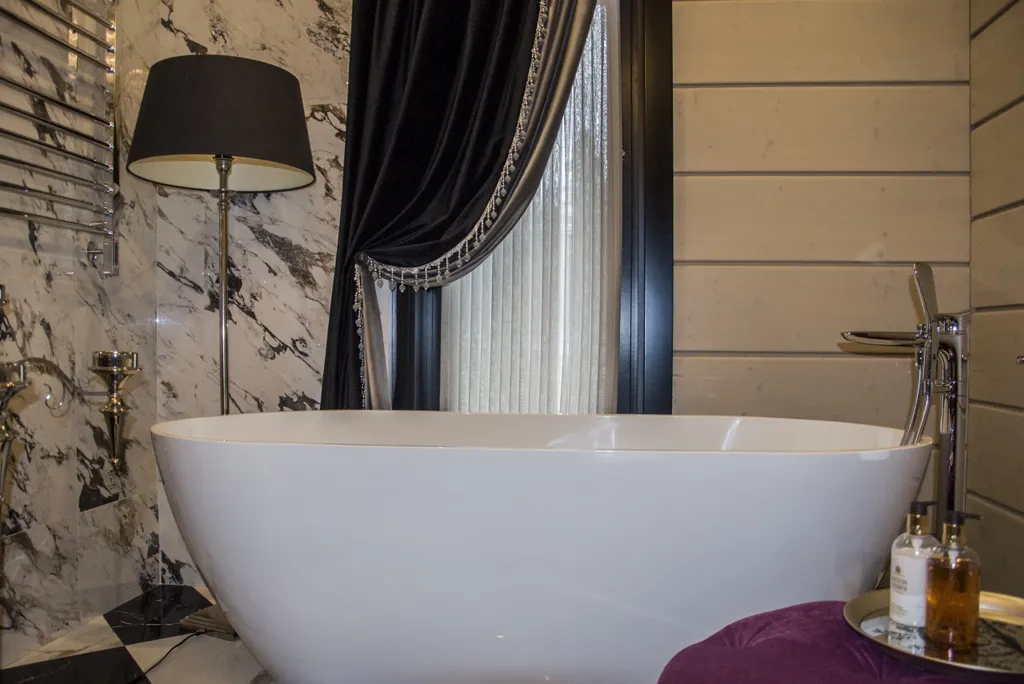 Коттедж Уникальный дом у озера — Выборг