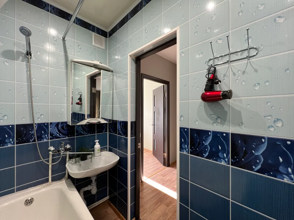 Двушка на Саянах с 2-мя кроватями. Не берем оплату за финальную уборку