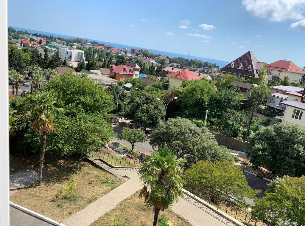 Квартира 3-комнатная Квартира — Лазаревское