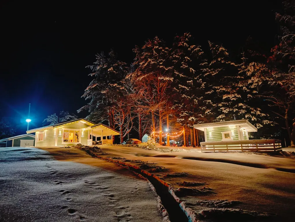 Коттедж Дом в Карелии с видом на реку — Нурмойла