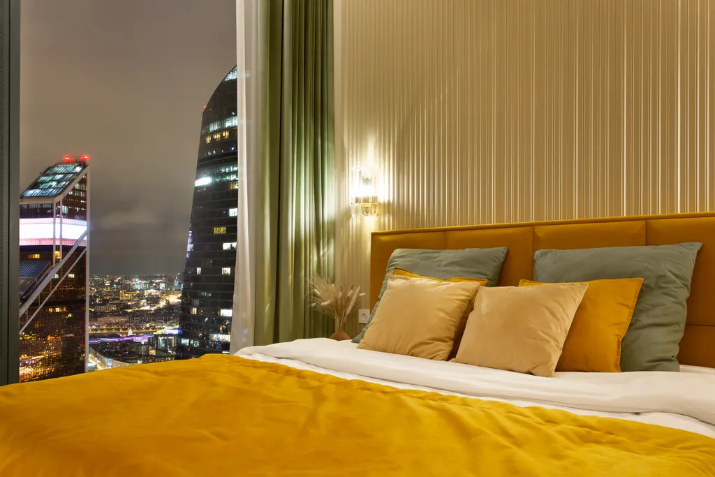 Редкий Пентхаус-формат на 64 этаже, оникс, подсветка, панорамные окна